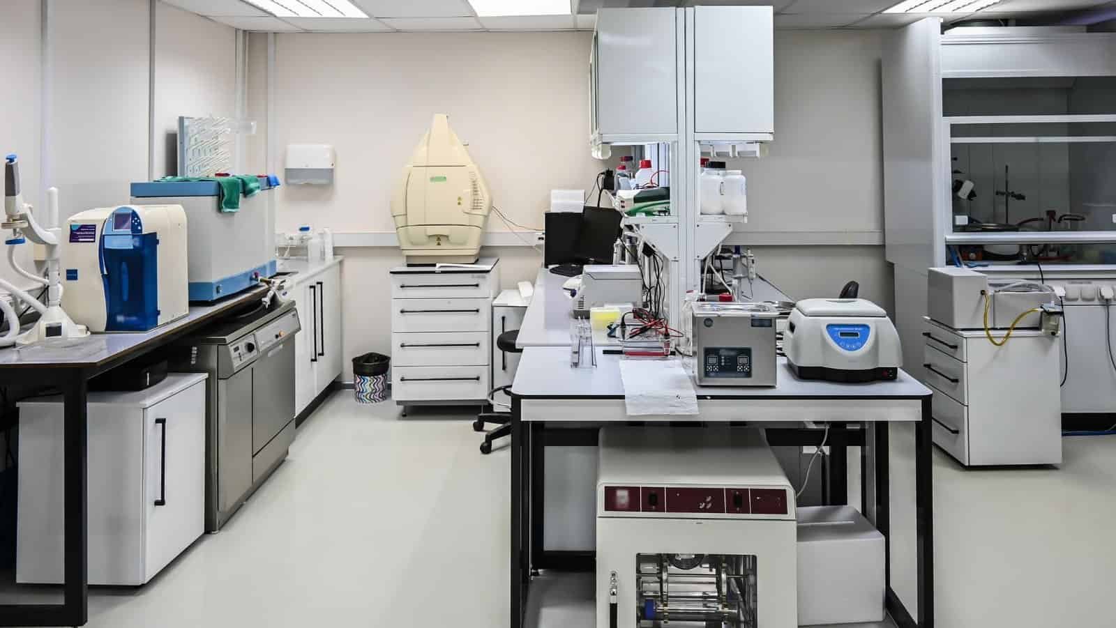 Modern laboratory setup featuring connected devices and digital workflow automation tools.